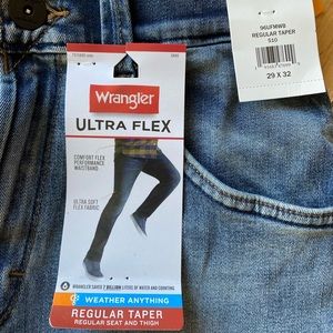 29x32 wrangler ultra flex NWT